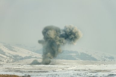 Авиабомбу уничтожили на полигоне МЧС Крыма