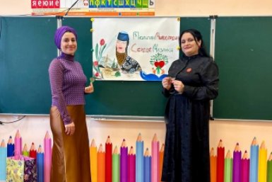 Дети сделали &quotтюльпаны милосердия&quot Пресс-служба ДУМК