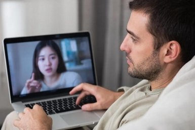 Тематическое фото ИИ GigaChat (18+)
