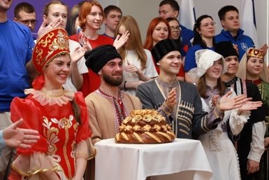 Тематическое фото Госкомитет молодёжной политики Крыма