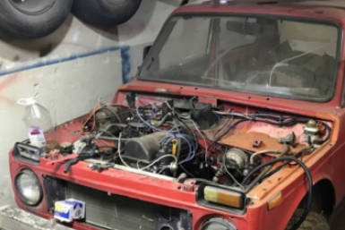 С 10 марта водителям запретили открывать капот по требованию ГАИ: точная причина ИА SevastopolMedia