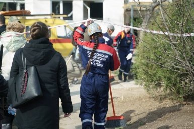 На месте взрыва весь день разбирали завалы Соцсети М. Развожаева
