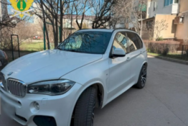 Должник приехал на арестованной машине ГУФССП по Крыму и Севастополю