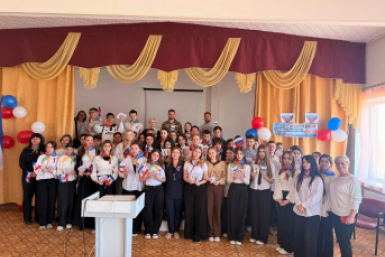 Киноуроки проходят в школах Крыма Народный фронт Крыма