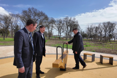 Общественники приехали с проверкой Народный фронт Крыма