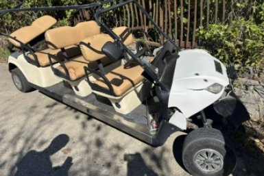 Ялтинца будут судить за ДТП, которое на электрокаре устроил его сын