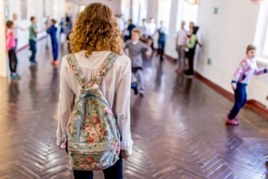 В Крыму каждый пятый школьник старается подрабатывать – SuperJob