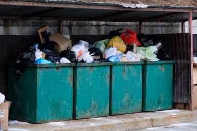 3 способа, как меньше платить за вывоз мусора - для дома и квартиры