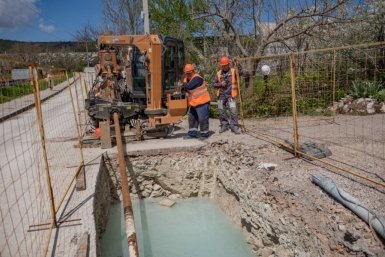 В поселке Сахарная Головка Севастополя начали реконструировать водопровод
