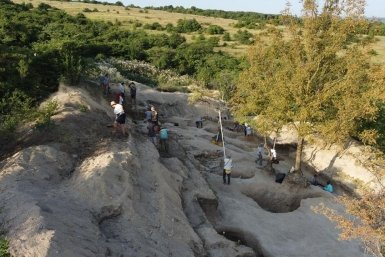 В Крыму набирают волонтеров для Опушкинской археологической экспедиции