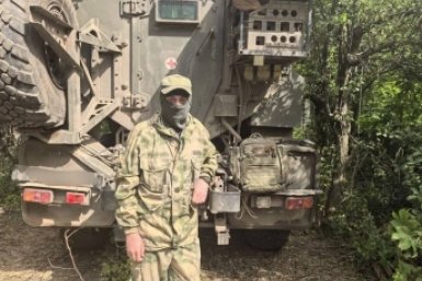 Под огнём и дронами: как санинструктор &quotПоляна&quot спасает раненых Фото из архива героя материала
