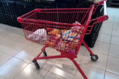 В Севастополе дешевели рыба и компьютеры, дорожали проезд, яйца и сахар