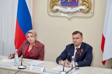 В Ялте собираются исправлять некачественный ремонт парка Годлевского