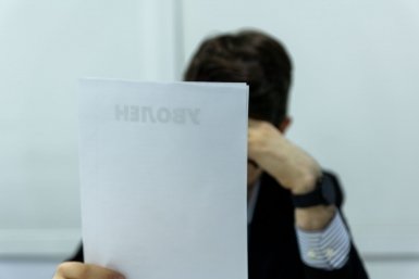 Россияне теряют тысячи рублей, увольняясь по собственному: есть способ получить компенсацию в два оклада