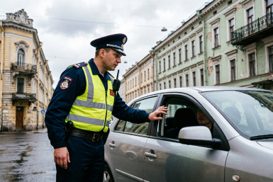 5 хитростей для водителей — уйдете от штрафа без последствий: полицейский на пенсии рассекретил