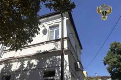 Прокуратура добилась капремонта первого каменного дома Ставрополя