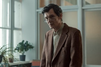 Кадр из сериала &quotПолураспад&quot (18+)