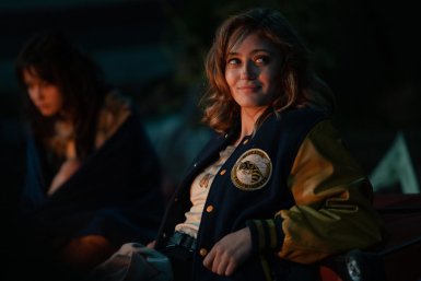 Кадр из сериала &quotШершни&quot (18+)