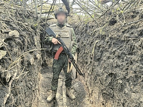 Яхту "Орианда" посетили ученики филиала Нахимовского училища в Севастополе