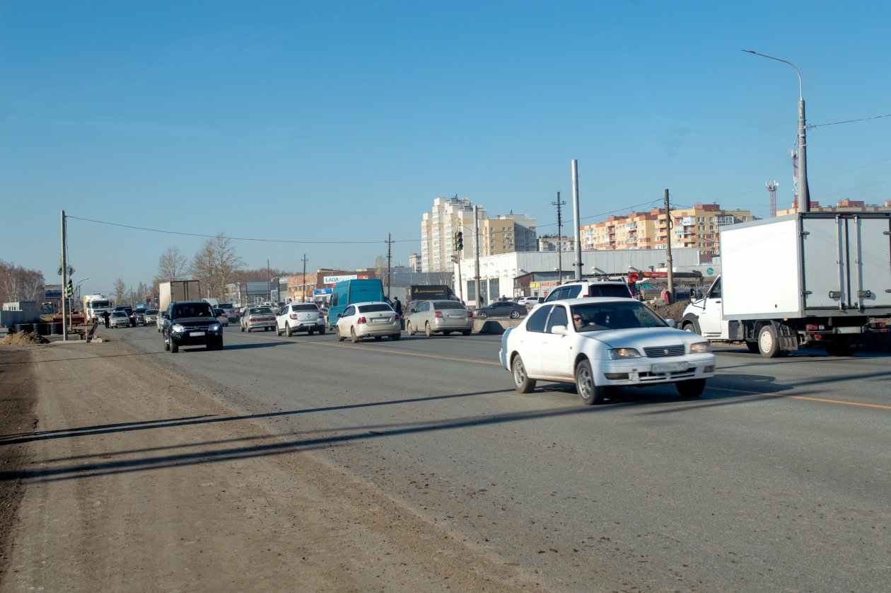 Вот за сколько метров нужно тормозить перед камерой, чтобы не получить штраф за скорость Евгений Овдеенко, ИА OmskMedia