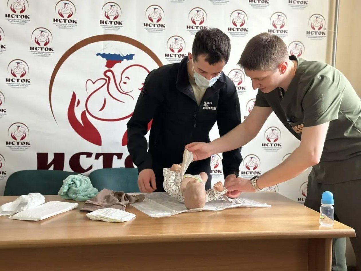 На первом занятии побывали 7 будущих отцов Минздрав Крыма