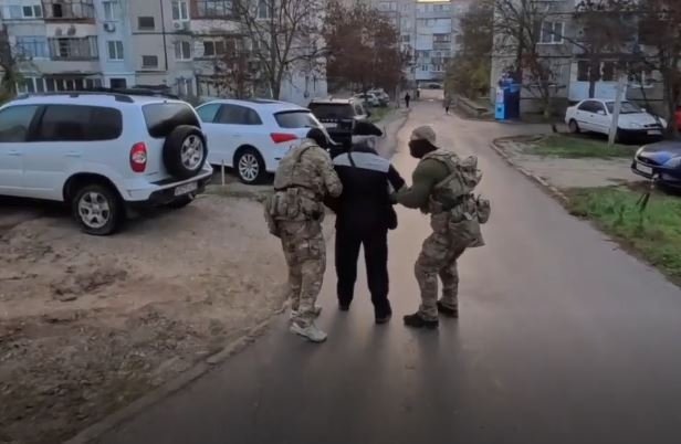 Кадр из видео уф