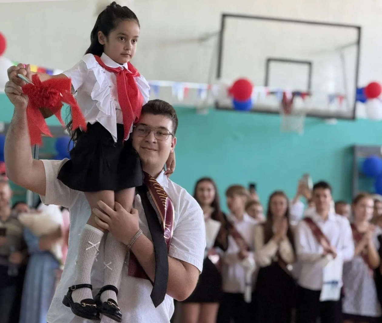 Последний звонок Соцсети И. Ивина